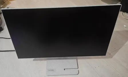 écran lenovo l24i-4a endommagé