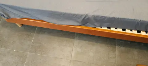 table, chaise, table TV , armoire