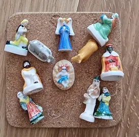 Fèves constituant une crèche