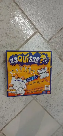Jeu ésquisssé?