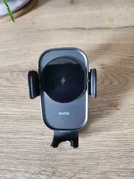 support téléphone pour voiture