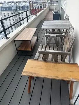 lot table basse pour salon + table de jardin et 2 chaises + tabouret