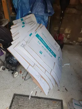 44 cartons de déménagement