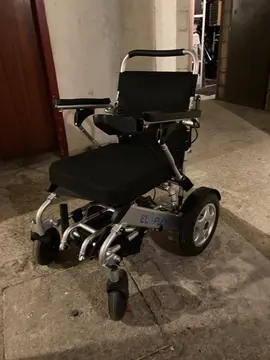 chaise roulante électrique