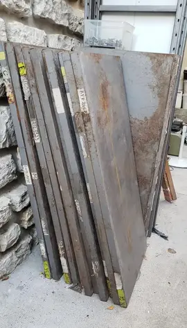 Etagères métalliques