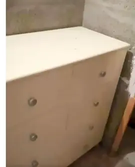 commode enfant blanche à tiroirs (en bon état)