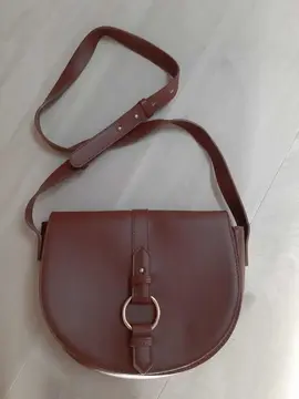 Sac marron Cache Cache