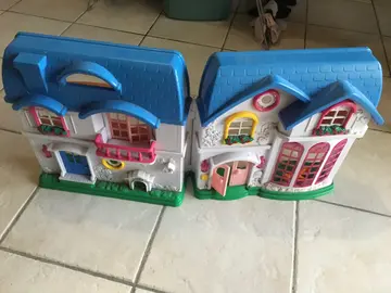 Maisonnette avec sonnette