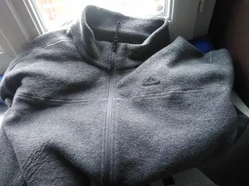 deux veste Polaire homme