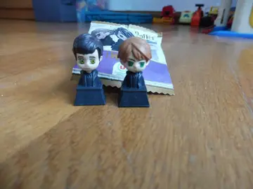 2 figurines Harry Potter
