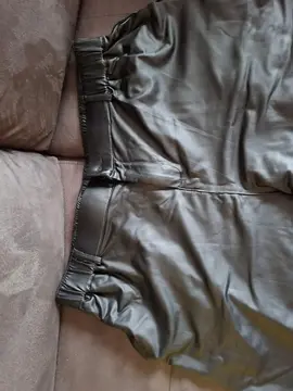 pantalon noir taille XL