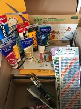 Materiel pour bricolage créatif