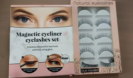 set de 2 boîtes faux-cils neufs