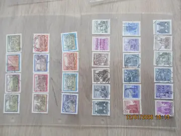 30 timbres oblitérés Autriche