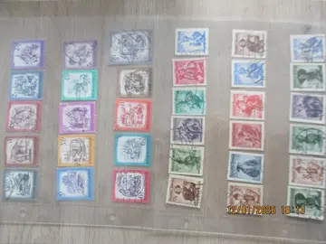 33 timbres oblitérés Autriche