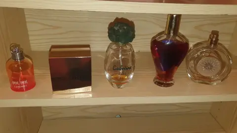 Flacons parfums vides