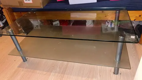 Table basse en verre