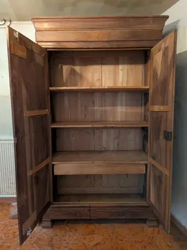 Armoire chêne massif