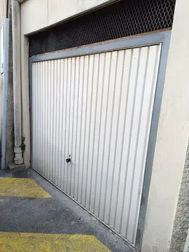 porte de garage basculante