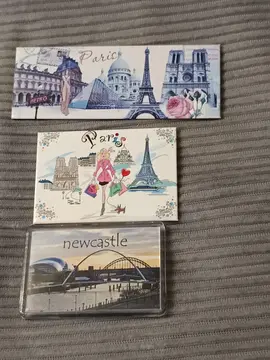 LOT DE TROIS MAGNETS