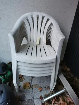 6 chaises de jardin