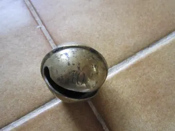 Gros grelot en laiton