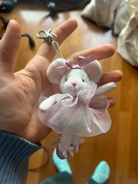 porte clef souris danseuse avec mousqueton