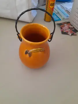 vase avec anse