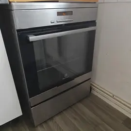 four et plaques electrolux