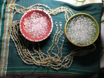 Perles acryliques transparentes