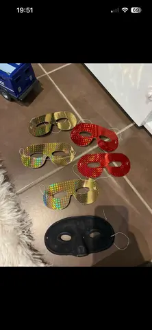 lot masques déguisement