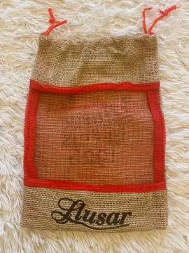 petit sac en toile de jute