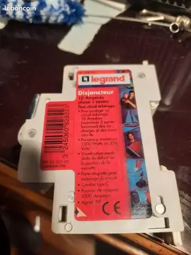Disjoncteur Legrand C10