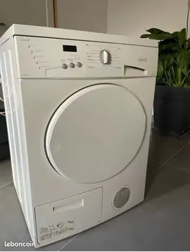 Sèche linge 8kg Boulanger À RÉPARER/POUR PIECES