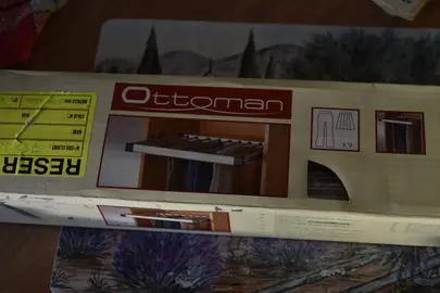 Porte pantalons coulissant à placer dans penderie neuf