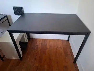 Table IKEA TÄRENDÖ