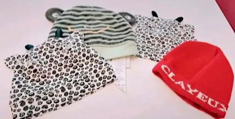 lot de bonnet baby