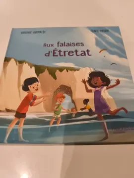 Livre pour enfants "Aux falaises d Étretat"