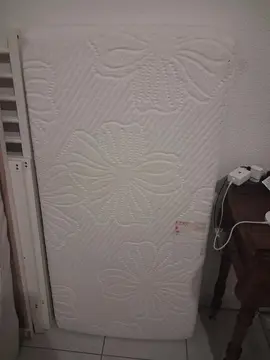 matelas lit à barreaux