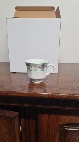6 tasses avec sous tasses