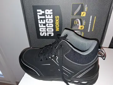 chaussure de securite orpheline