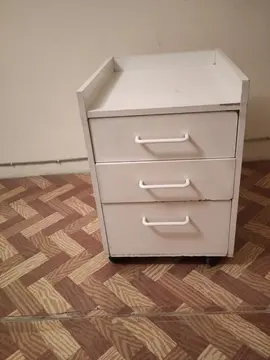 Meuble bureau à roulettes