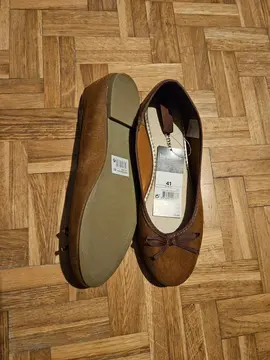 Chaussures femme neuves pointure 41