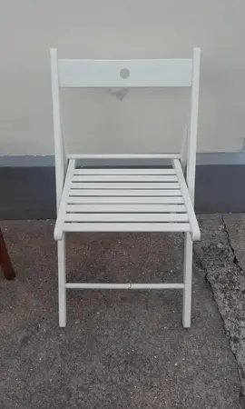 chaise 2 (bien lire l'annonce)