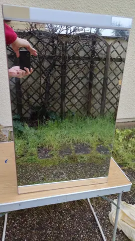 Deux meubles haut de salle de bains