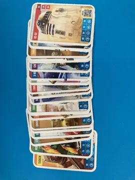 cartes STAR WARS de chez AUCHAN
