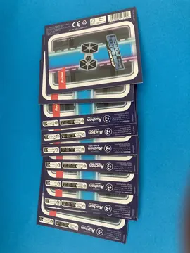 lot de 12 paquets neufs STAR WARS de chez AUCHAN