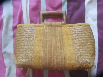 sac à main poignées bois original