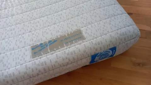 2 matelas 80X190