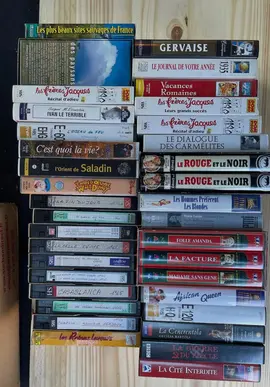 9 cartons de VHS - Films & enregistrement